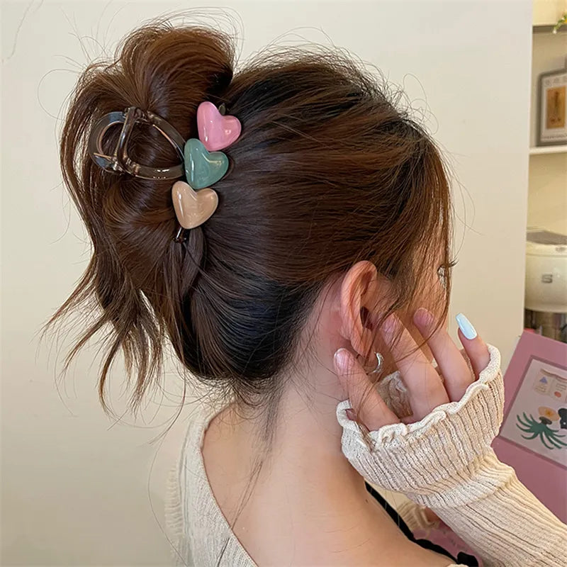 Korean Y2k Summer Large Jelly Heart Hair Claw Clips Girls Trendy Acrylic Hairpin Barrettes Washing Face Headdress Accessories