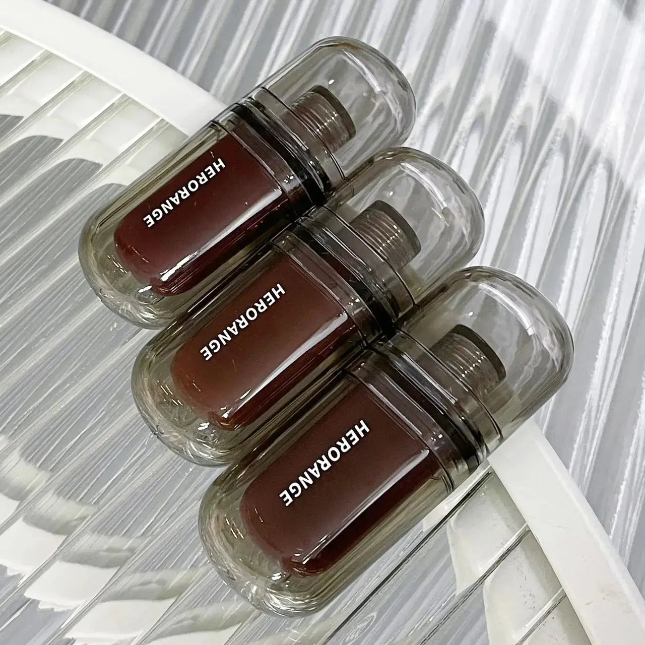 HERORANGEHR564 Enveloping Ice Night Mirror Lip Glaze Moisturizing and