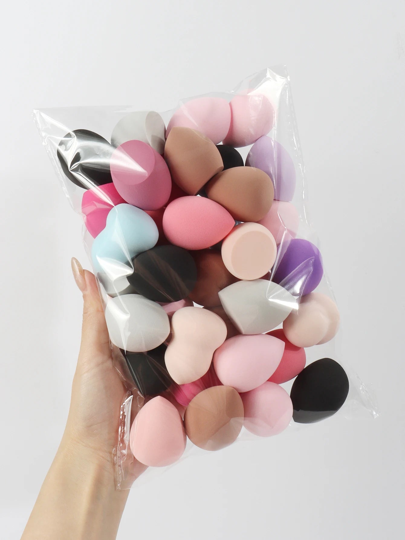 Medium Size Beauty Sponge 6/12/24/36/60 Pieces, Random Color and