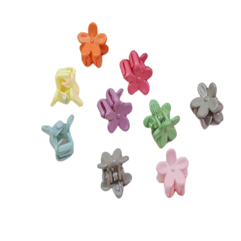 50pcs Minimalist Solid Hair Claw Mini Cute Banana Clip Cartoon