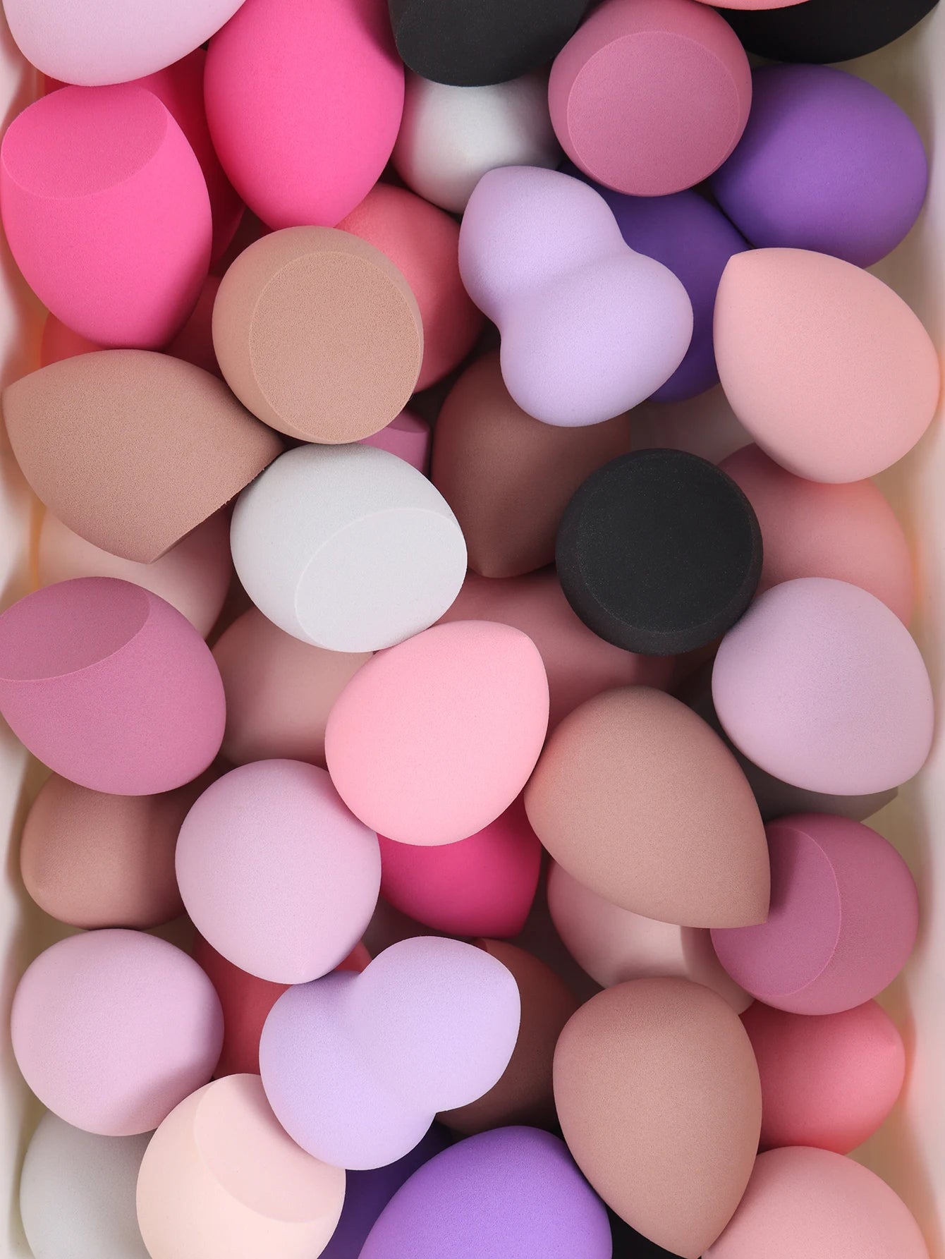 Medium Size Beauty Sponge 6/12/24/36/60 Pieces, Random Color and