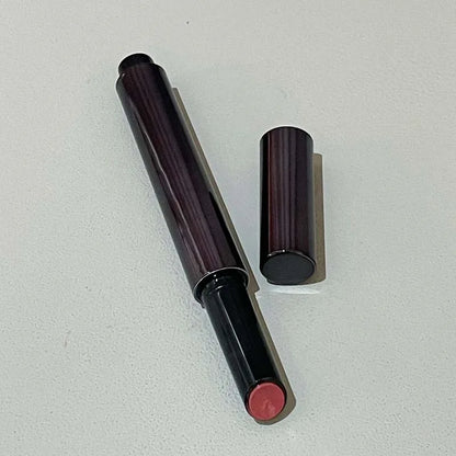 Mirror Lipstick Has A Smooth Texture Rich Color And Film Forming That