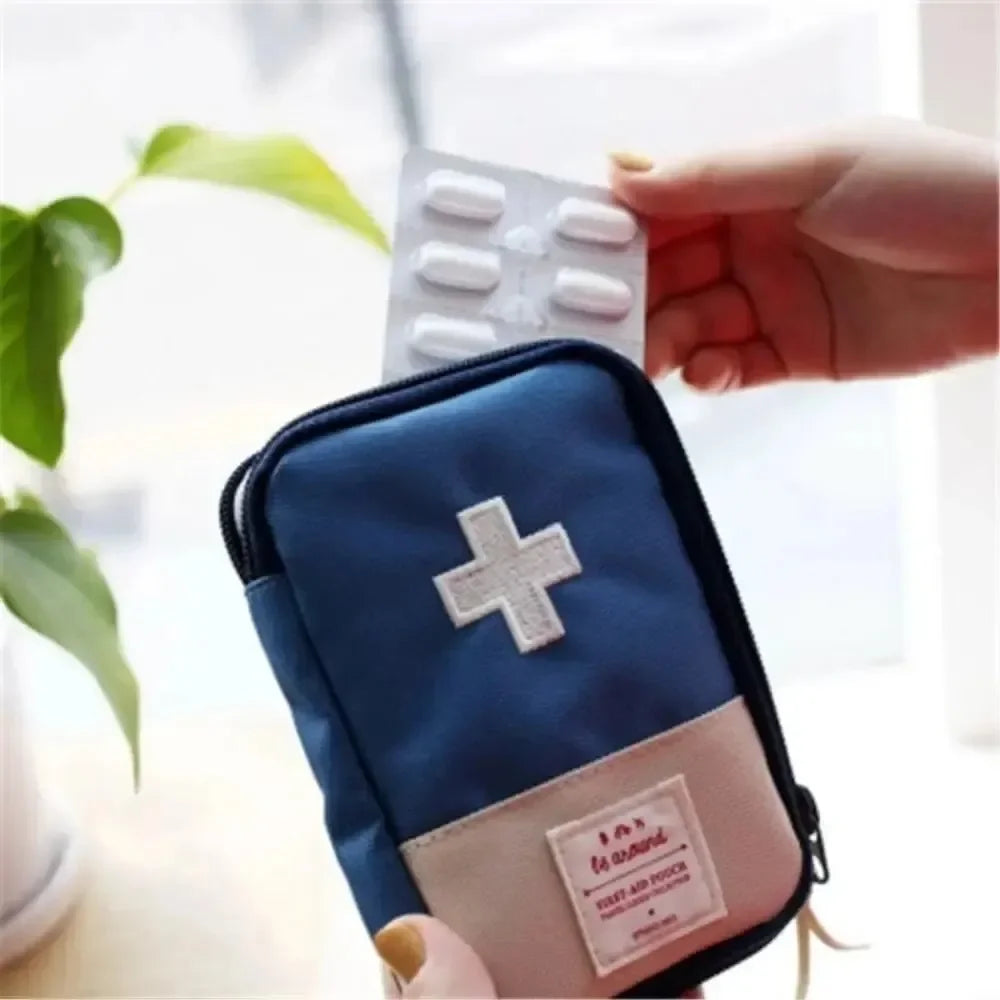 Wholesale Home First Aid Small Medicine Kit Home Medicine Storage