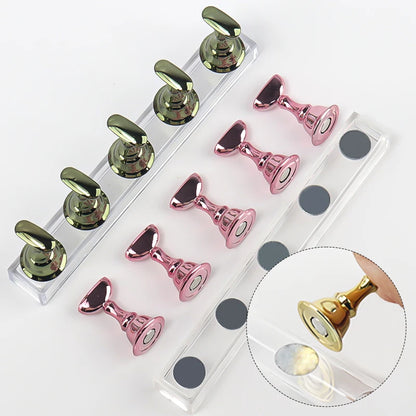 5pcs Chess Magnetic Nail Holder Acrylic Nail Tips Practice Display