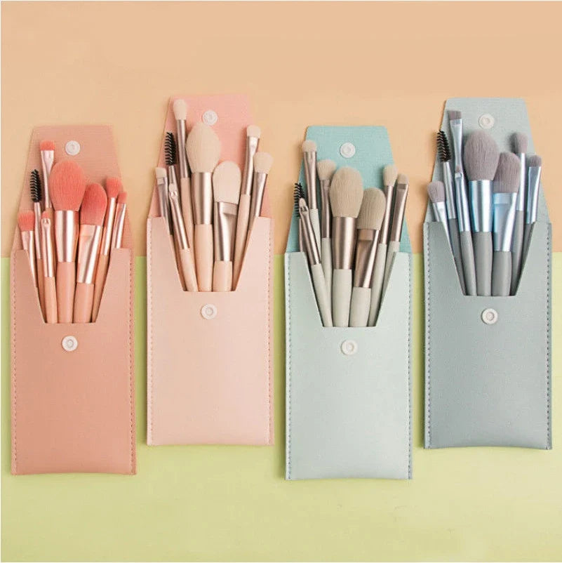 Makeup Brush Kit - 8 Piece