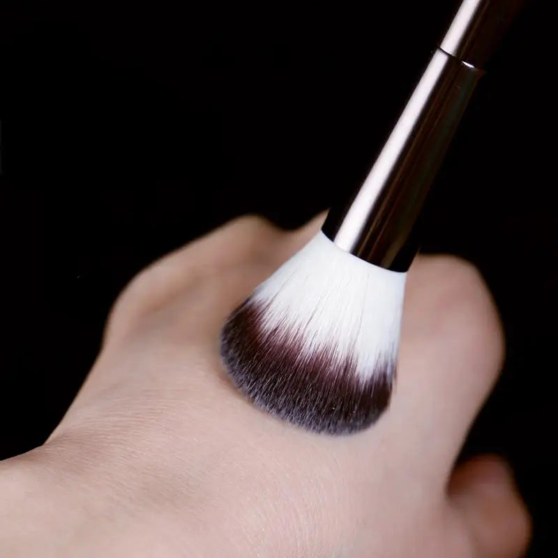 Makeup brush, powder brush, blush brush, loose powder brush, exquisite
