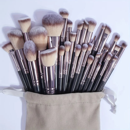 MAANGE 30pcs Professional Makeup Brush Set Foundation Concealers Eye