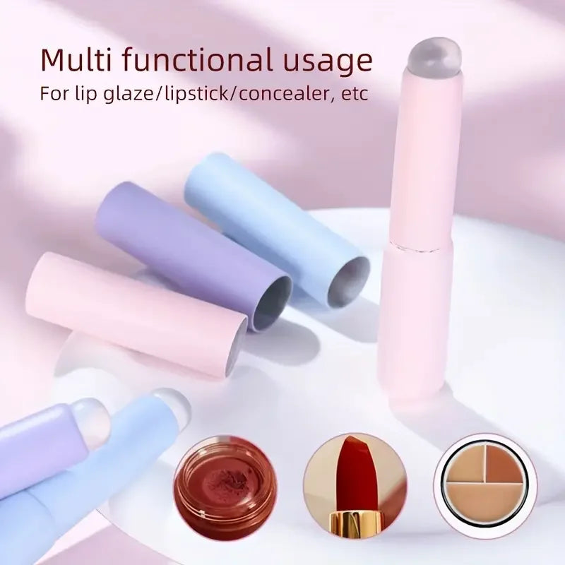 New color silicone lip brush with cover is suitable for concealer