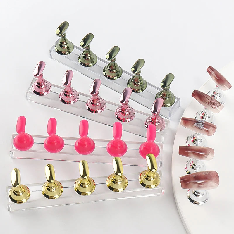 5pcs Chess Magnetic Nail Holder Acrylic Nail Tips Practice Display