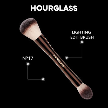 Hourglass Makeup Brush- No.17 Lighting Edit Brush Soft Fiber Hair
