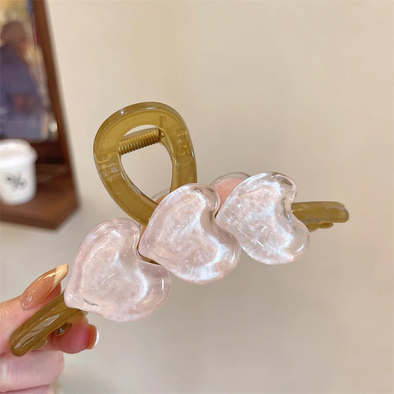 Korean Y2k Summer Large Jelly Heart Hair Claw Clips Girls Trendy Acrylic Hairpin Barrettes Washing Face Headdress Accessories