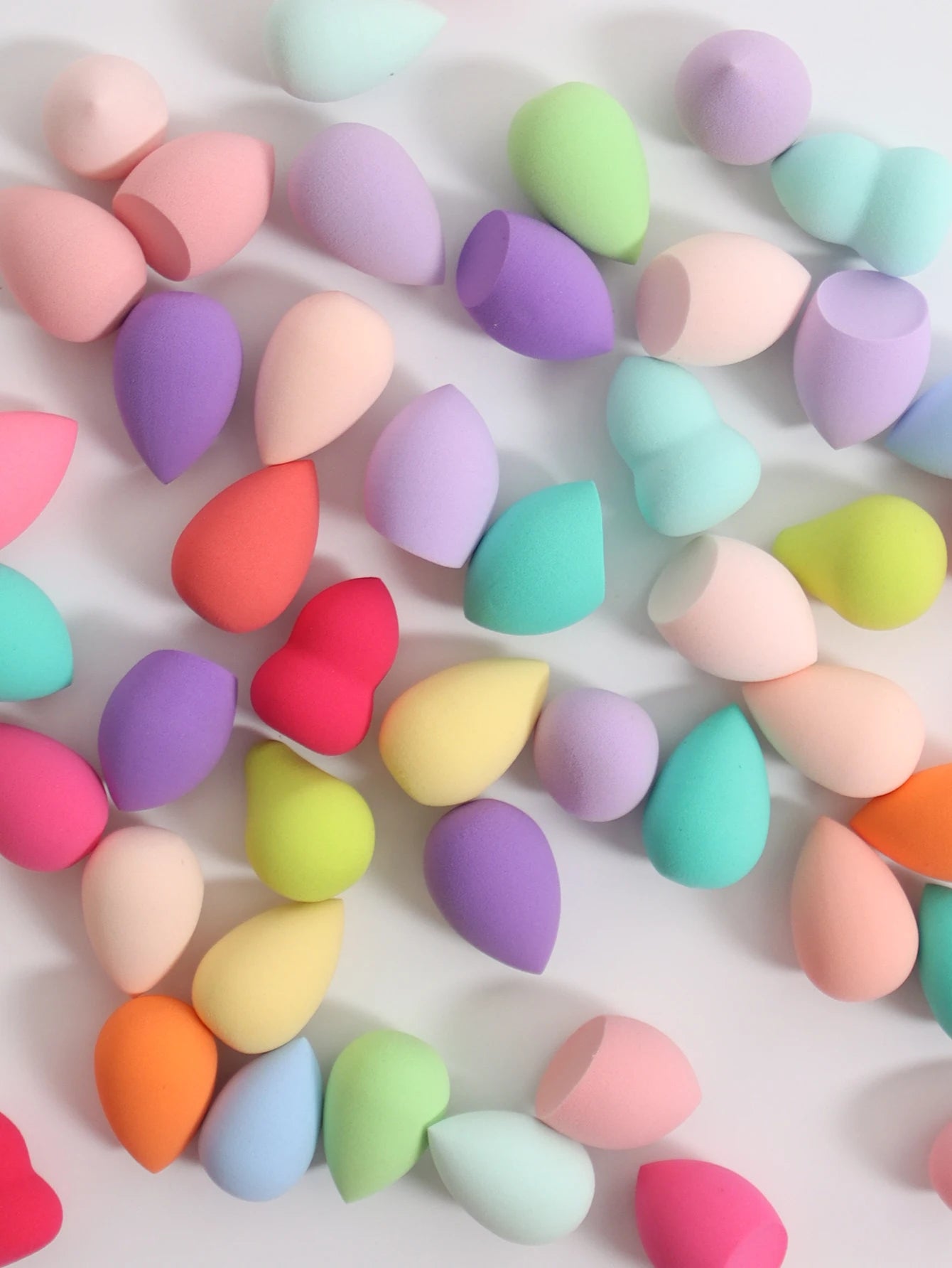 Mini Random Makeup Eggs 10-20-50-100 Pack Random Color and Shape,