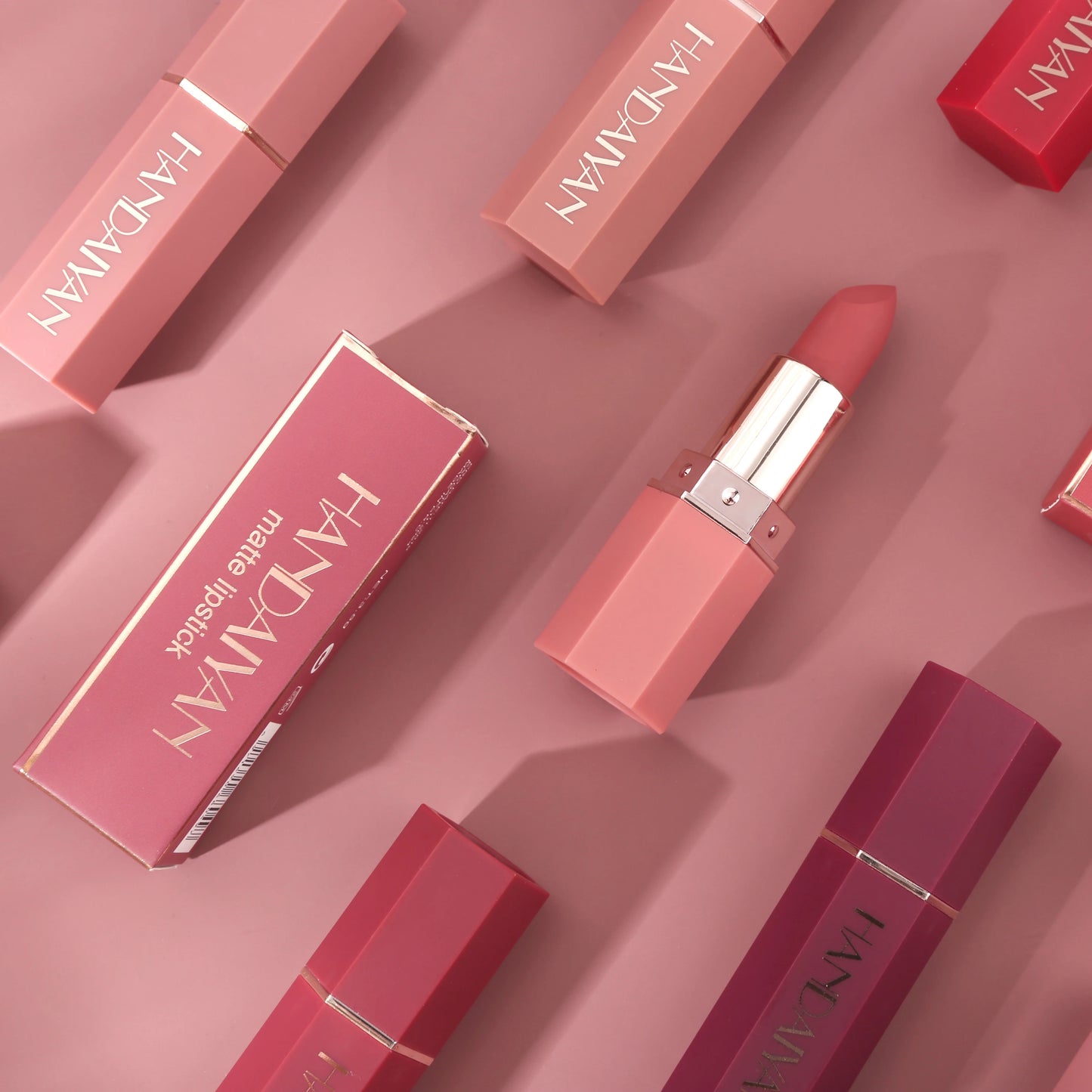 HANDAIYAN 6 Shades Matte Matte Lipstick Velvet Easy Tinting Long-Wear