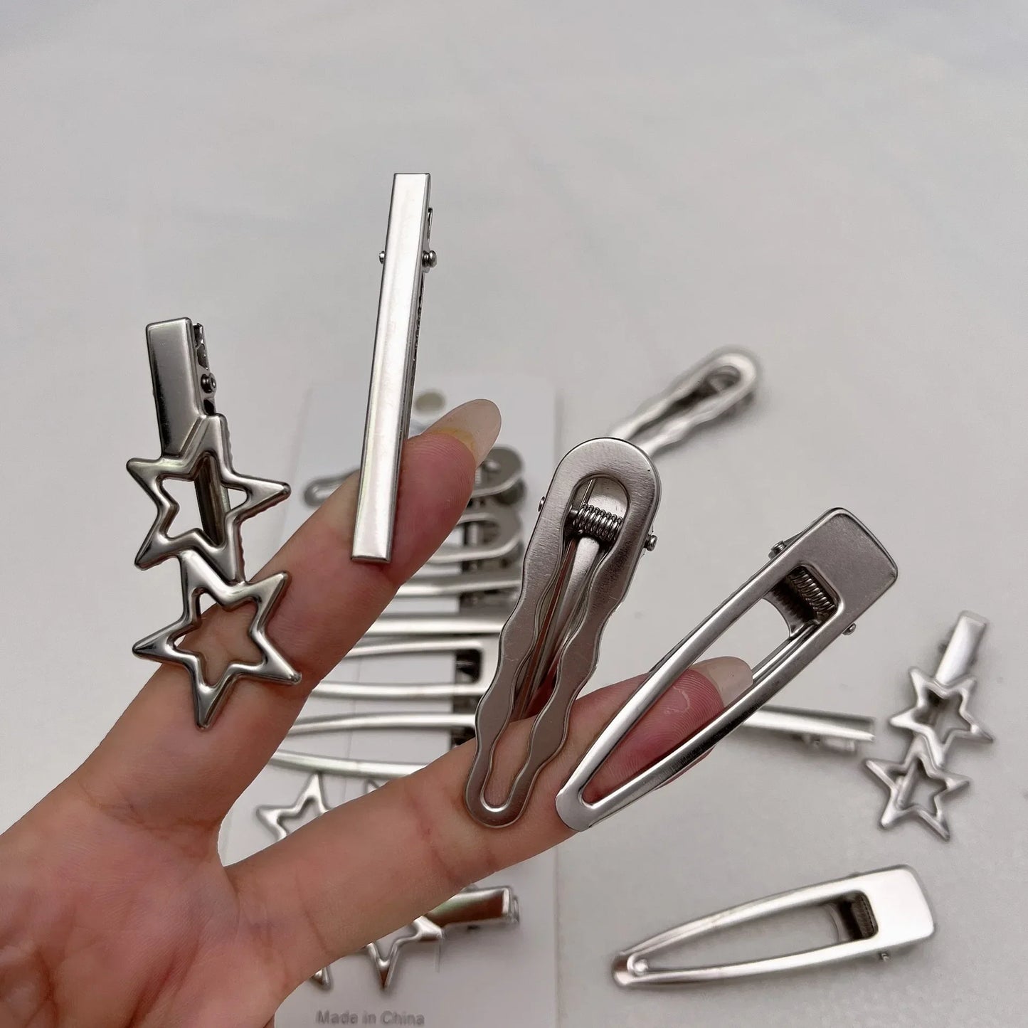 Sliver Metal Hair Clips Women Girls Y2K Duckbill Hairpin Personality