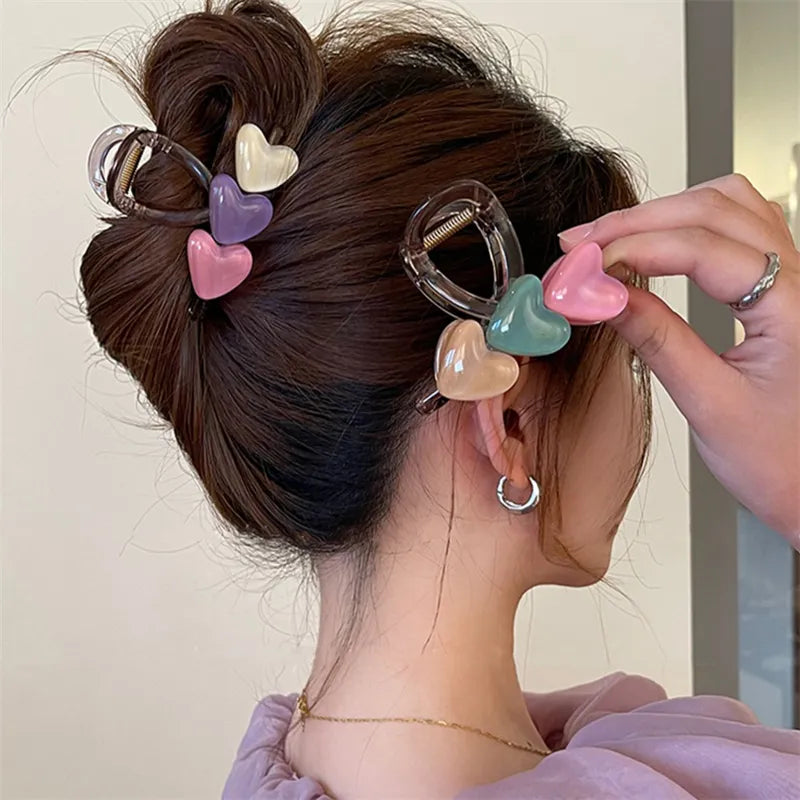 Korean Y2k Summer Large Jelly Heart Hair Claw Clips Girls Trendy Acrylic Hairpin Barrettes Washing Face Headdress Accessories